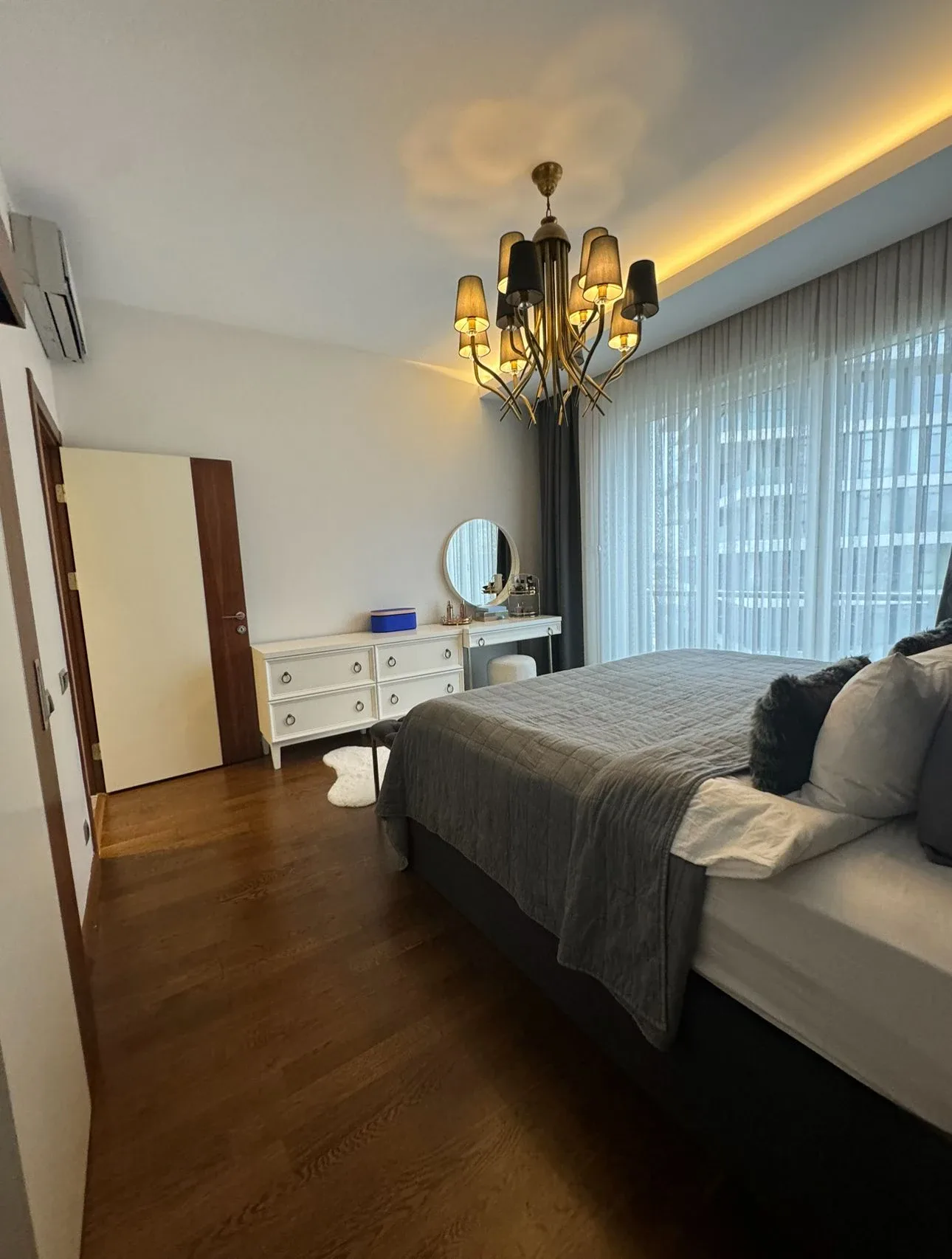 The İstanbul Veliefendi Kiralık 4+1 Lüks Daire, 12. görsel