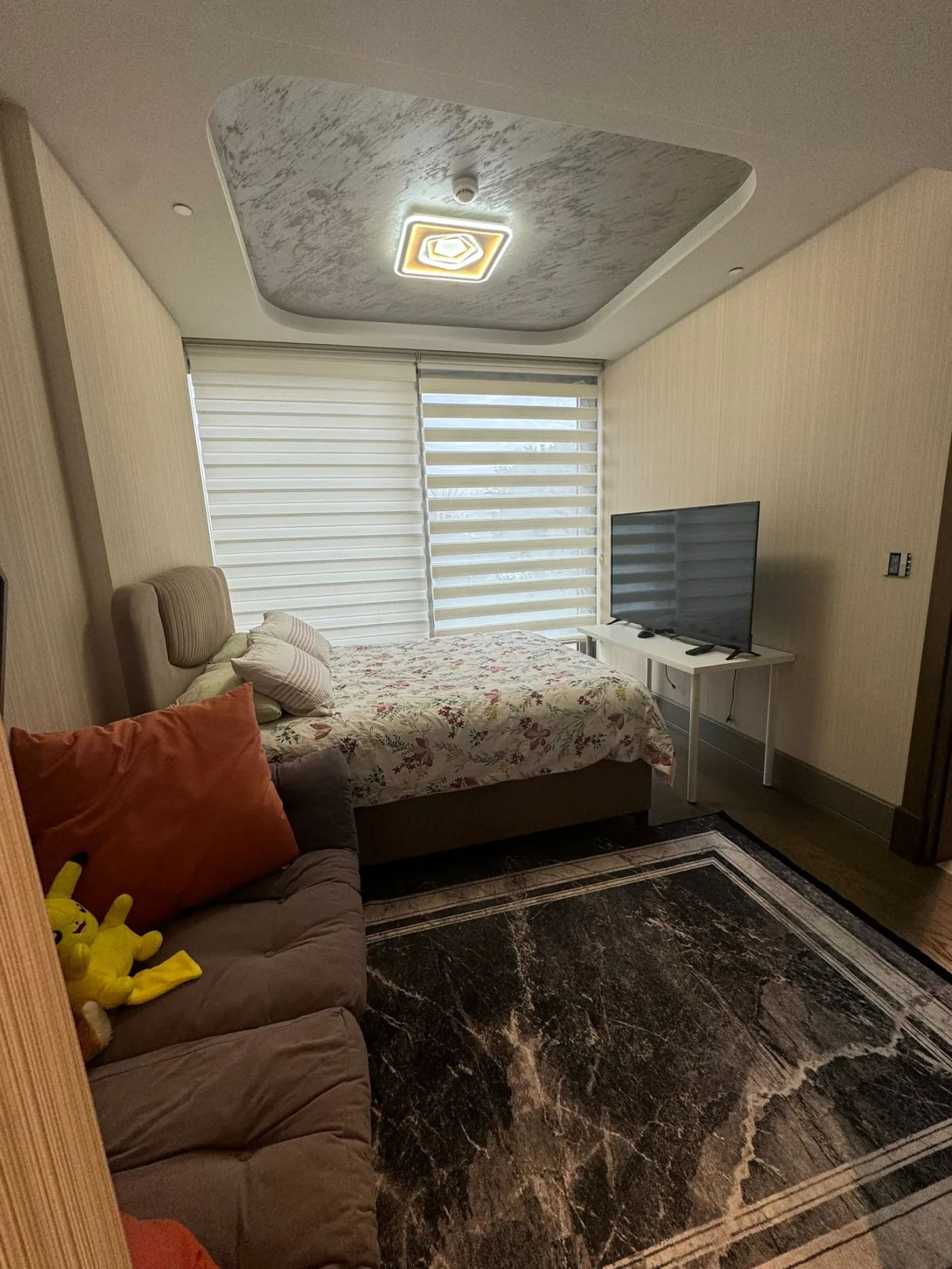 Yedi Mavi Sitesinde Kiralık Balkonlu Eşyalı 1+1 Daire, 10. görsel