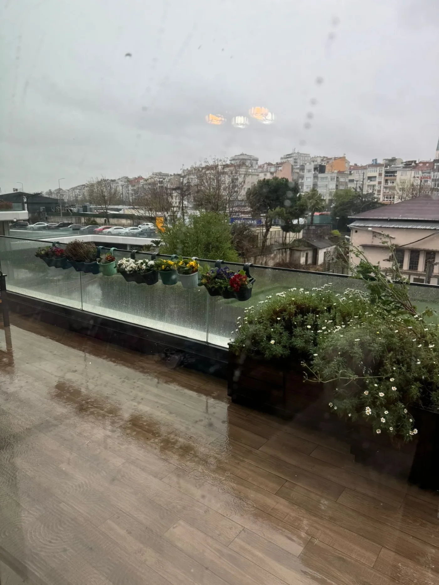 Yedi Mavi Sitesinde Kiralık Balkonlu Eşyalı 1+1 Daire, 13. görsel