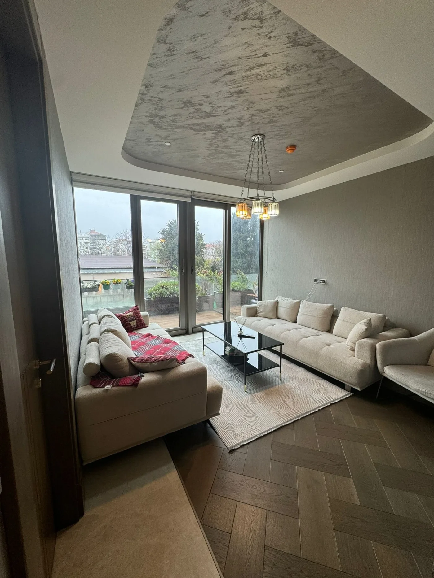 Yedi Mavi Sitesinde Kiralık Balkonlu Eşyalı 1+1 Daire, 15. görsel