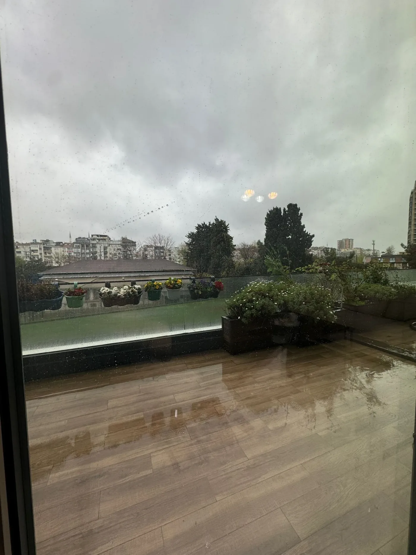 Yedi Mavi Sitesinde Kiralık Balkonlu Eşyalı 1+1 Daire, 17. görsel