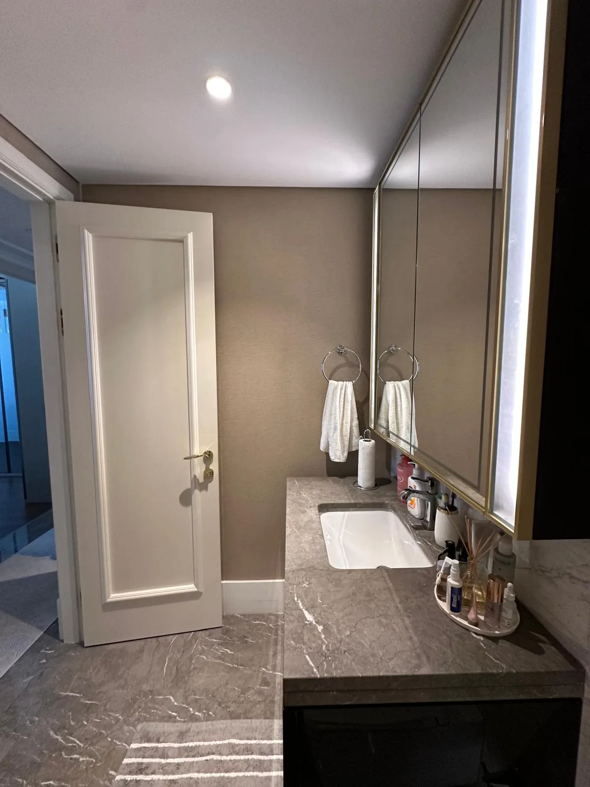 Büyükyalı Projesinde Satılık 2,5+1 Şehir ve Bahçe Manzaralı Daire - görsel 12