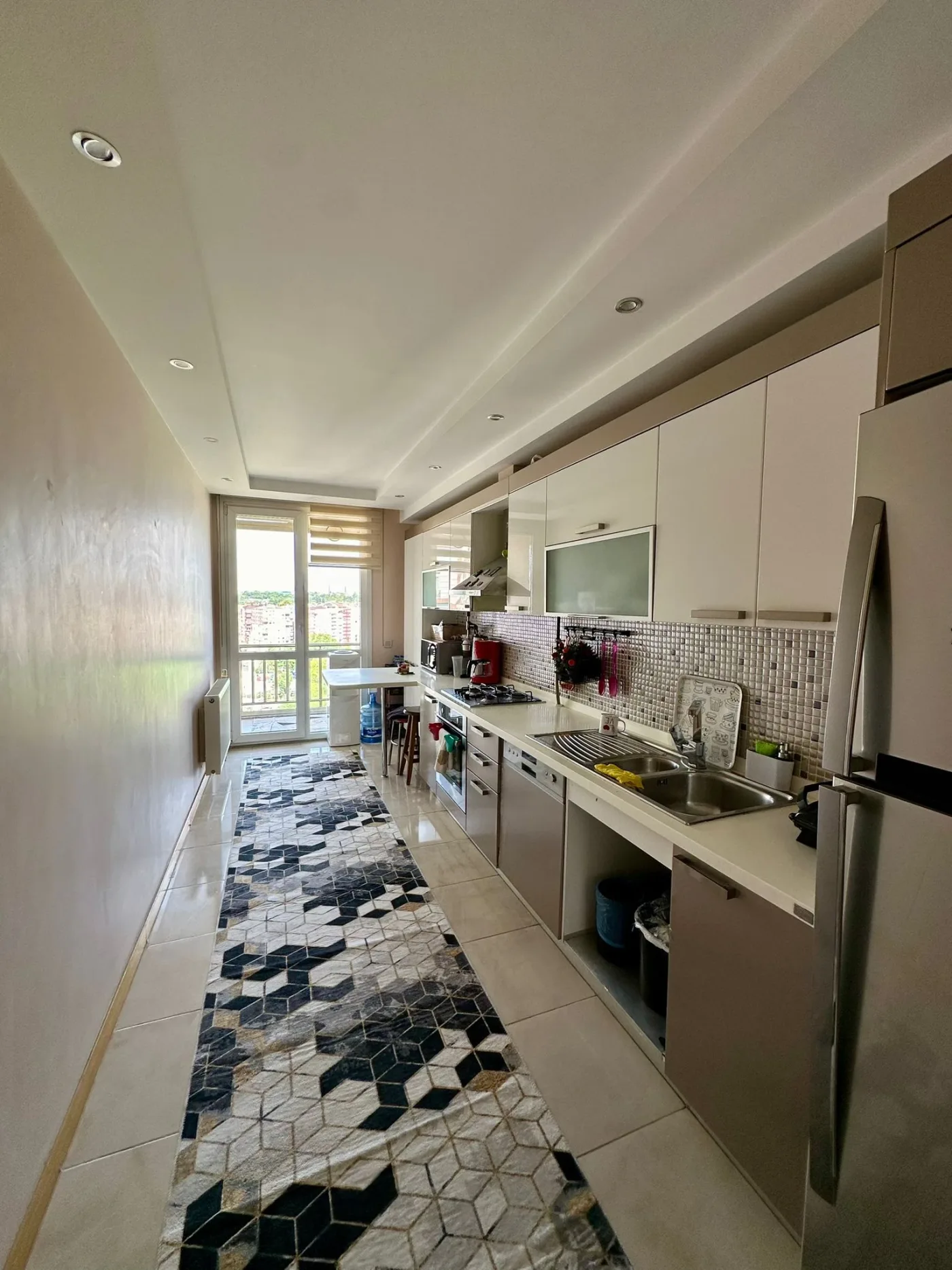 Topkapı Beyaz Residence Evlerinde 3+1 Satılık, 2. görsel